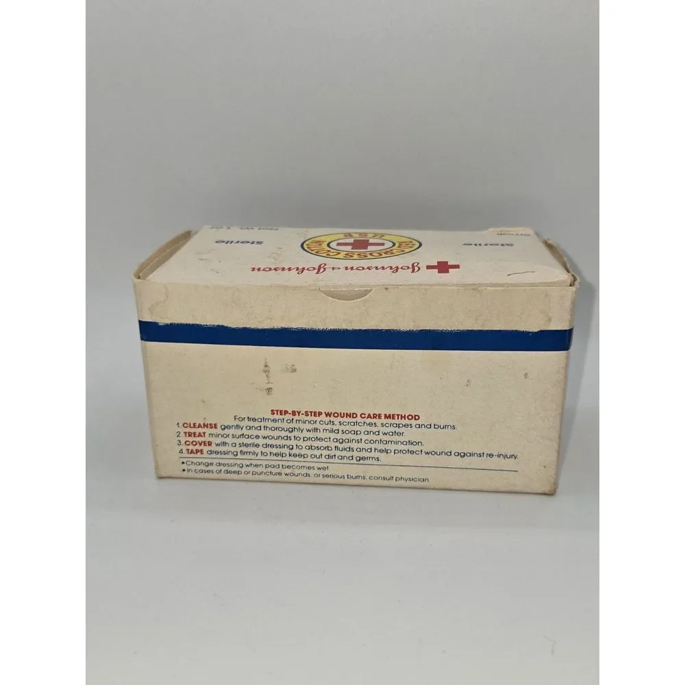 Johnson & Johnson 1980s Red Cross Cotton USP First Aid Advertisement USA‎